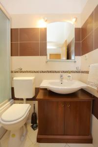 Ein Badezimmer in der Unterkunft Sea View Apartments Pericic