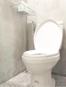Bagno di FC Hostel-Ruifang Station