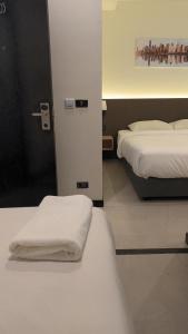 The Blocks Hostel Sukhumvit 10客房内的一张或多张床位