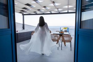 Foto sihtkohas Firostefani asuva majutusasutuse Rafael' s Mediteranian Cave Suites galeriist