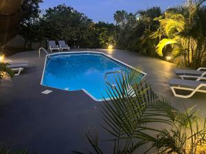 Bazen v nastanitvi oz. blizu nastanitve Villa Grand Jardin