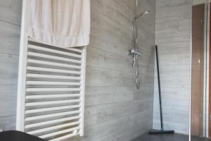Bilik mandi di Haus Theene