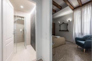 Kúpeľňa v ubytovaní HAMMAM Venice + 37 fotografií