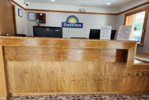 Vstupní hala nebo recepce v ubytování Days Inn by Wyndham Slidell