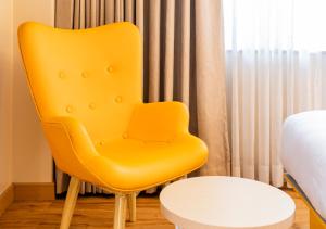 Bloom Hotel - Jammu的休息区