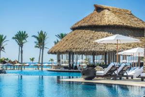 Bazén v ubytování Hilton Vacation Club Cabo Azul Los Cabos nebo v jeho okolí