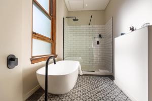 Gallery image of Old Bank Hotel - Lion Roars Hotels & Lodges in Cape Town