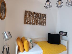 Posteľ alebo postele v izbe v ubytovaní Fridda House Rias Baixas Vigo