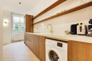 Kuchyňa alebo kuchynka v ubytovaní Chic apartment - 3BR-8P - Le Marais