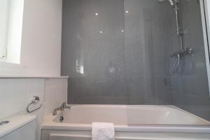 Billede fra billedgalleriet på Signature- Connelly House i Motherwell