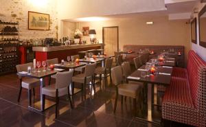 Restoranas ar kita vieta pavalgyti apgyvendinimo įstaigoje Chambre d'hôtes Les Herbes Folles