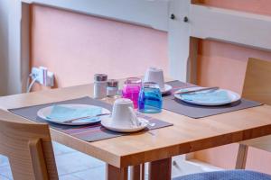 Fotografie z fotogalerie ubytování Hotel Leander v destinaci Bitburg