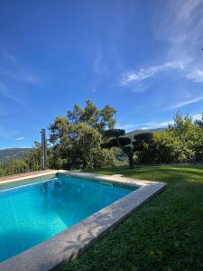 Bazén v ubytování Stunning view Villa Peneda-Gerês nebo v jeho okolí