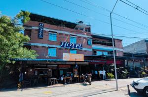 Budova, kde se hotel nachází