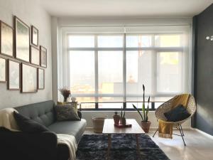 Posezení v ubytování Bello y luminoso apatamento en el Centro Historico