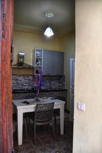 Dapur atau dapur kecil di L' Arco Antico