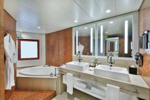 A bathroom at Transcorp Hilton Abuja