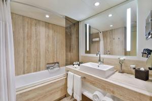 A bathroom at Transcorp Hilton Abuja