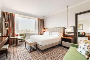Un ou plusieurs lits dans un hébergement de l'établissement Hilton Amsterdam
