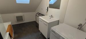 Φωτογραφία από το άλμπουμ του TOK TOK A6 - Appartement 2Ch Toutes commodités σε Annoeullin