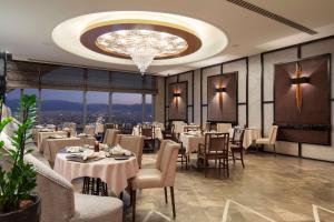 Posezení v ubytování Hilton Bursa Convention Center & Spa