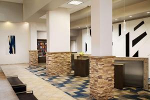 Vstupní hala nebo recepce v ubytování Hilton Fort Collins