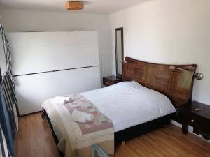 Postel nebo postele na pokoji v ubytování Lugnet Malung Hotell