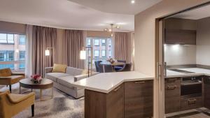 Kuchyň nebo kuchyňský kout v ubytování Hilton Munich City