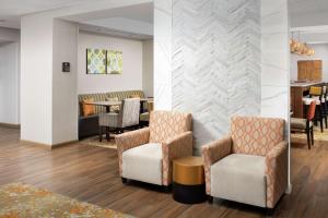 Posezení v ubytování Hampton Inn Denver Tech Center South