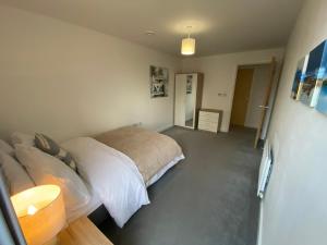 Gallery image of Spacious Flat in Central Street in Street