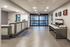 Kuchyň nebo kuchyňský kout v ubytování Hampton Inn Waco North
