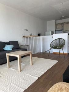 Duplex vue Mer的厨房或小厨房