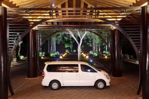 Φωτογραφία από το άλμπουμ του Indura Beach & Golf Resort Curio Collection By Hilton σε Tela