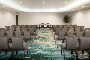 DoubleTree by Hilton Manchester Downtown商务区和/或会议室