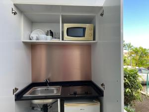 Cucina o angolo cottura di Studio de l'Anse Mitan