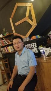 Asiakkaita majoituspaikassa CoffeeBunk Hostel