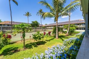 a view of the tennis court at the resort at Kihei Bay Surf D142 A Safe Place To Stay in Kihei