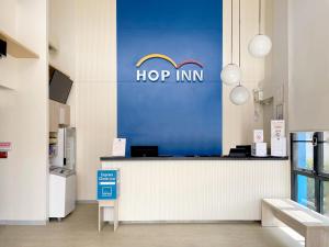 Certifikát, hodnocení, plakát nebo jiný dokument vystavený v ubytování HOP INN Udonthani