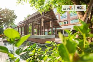 Gallery image of Luxury 2 bedroom Condo Old city in Chiang Mai