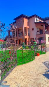 Budova, kde se bed and breakfast nachází