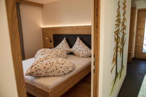 Postel nebo postele na pokoji v ubytování Kieserhof Apartment Wald