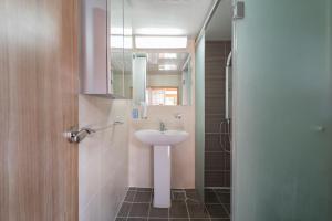 Ванная комната в 오직 한팀만 사용하는 서울 전통 한옥 JNPstay +10 фотографий