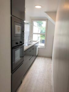 Kuchnia lub aneks kuchenny w obiekcie Perfect Apartment in ideal location