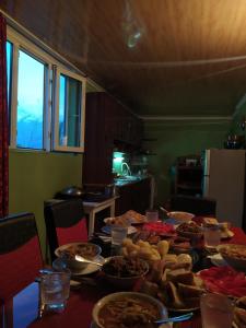 Restaurace v ubytování Gujejiani Guest house