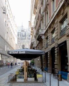 The building in which a szállodákat is located