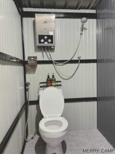 ห้องน้ำของ Merry Camp Khaokho