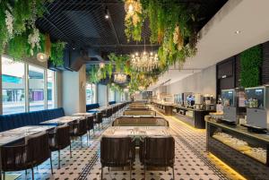 新北林口爵怡温德姆酒店-MRT(A9)机场捷运A9林口站餐厅或其他用餐的地方