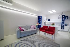 A seating area at Villa Giovanna
