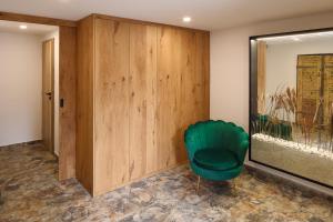 A bed or beds in a room at Meditrine
