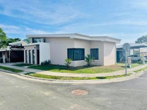 Building kung saan naroon ang holiday home